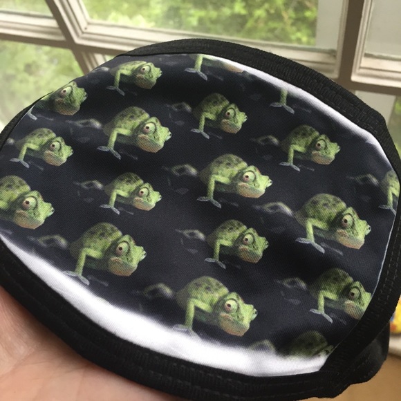 G & G Outfitters Reptile Graphic Cloth Face mask - Picture 1 of 5